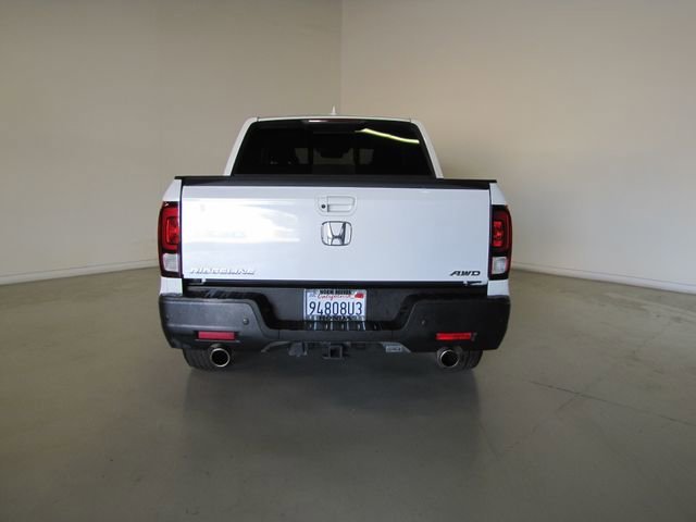 Certified Used 2023 Platinum White Pearl Honda RTL-E image 57