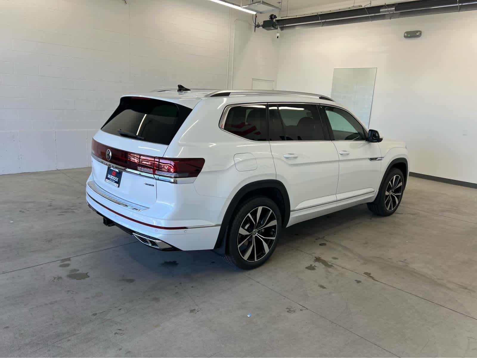 New 2026 Opal White Pearl Volkswagen 2.0T SEL Premium R-Line image 4