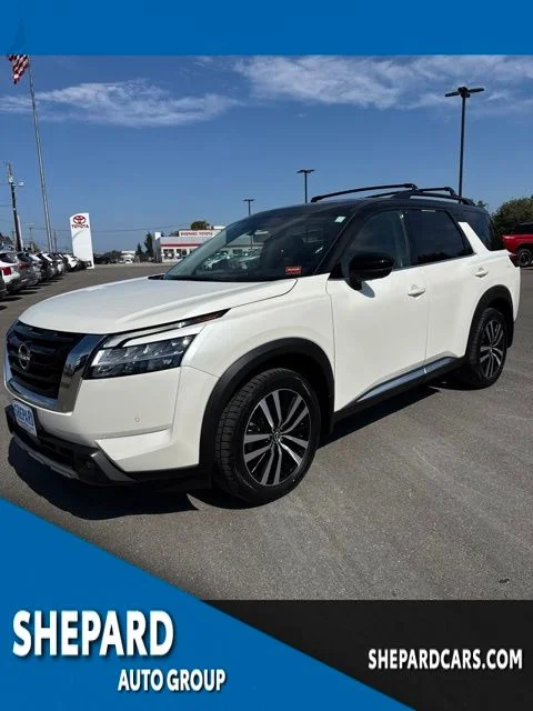 2024 Nissan Pathfinder Platinum