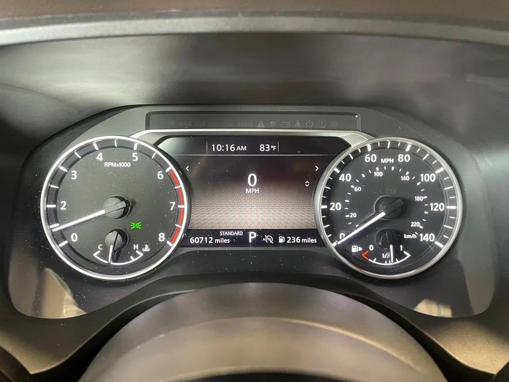 Used 2023 Gray Nissan SV image 7