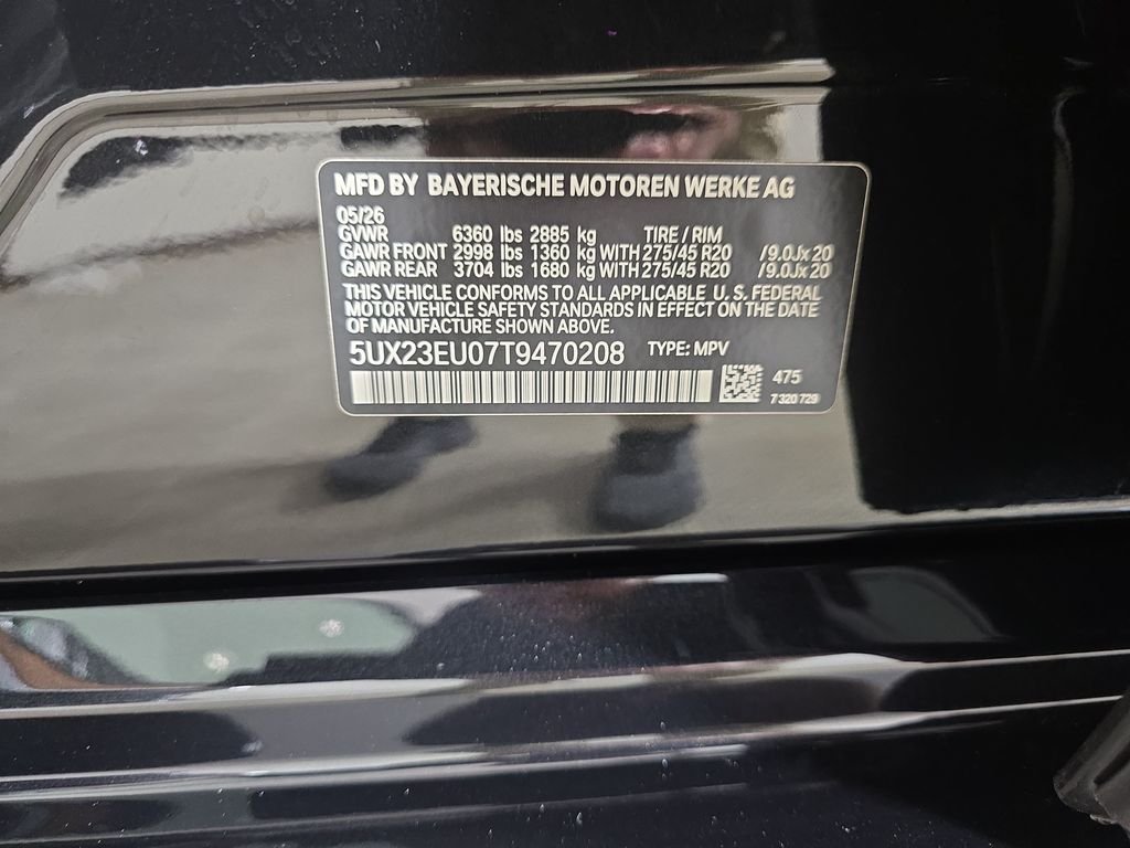 New 2026 Black Sapphire Metallic BMW xDrive40i image 31