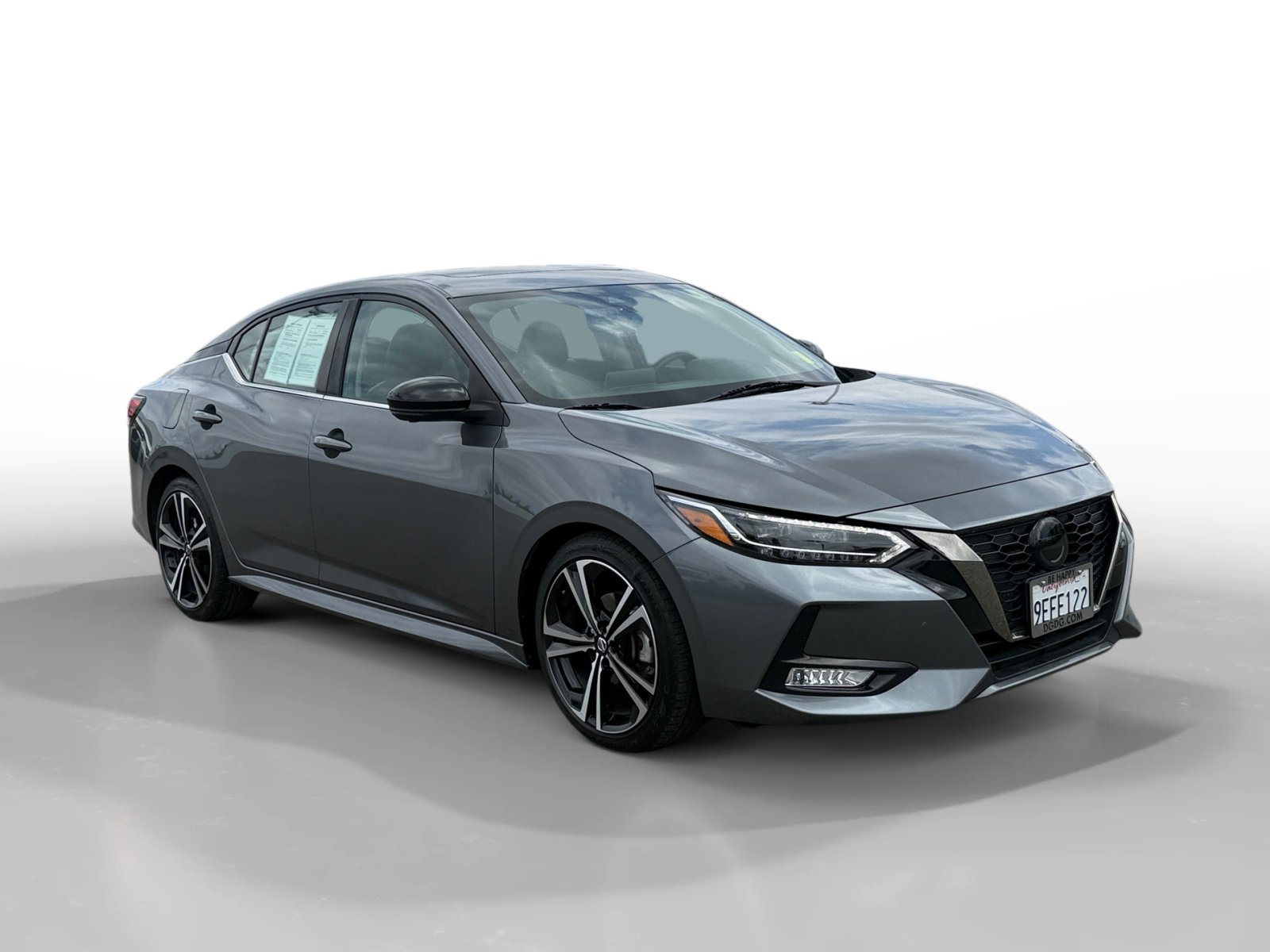Used 2022 Gun Metallic Nissan SR image 7