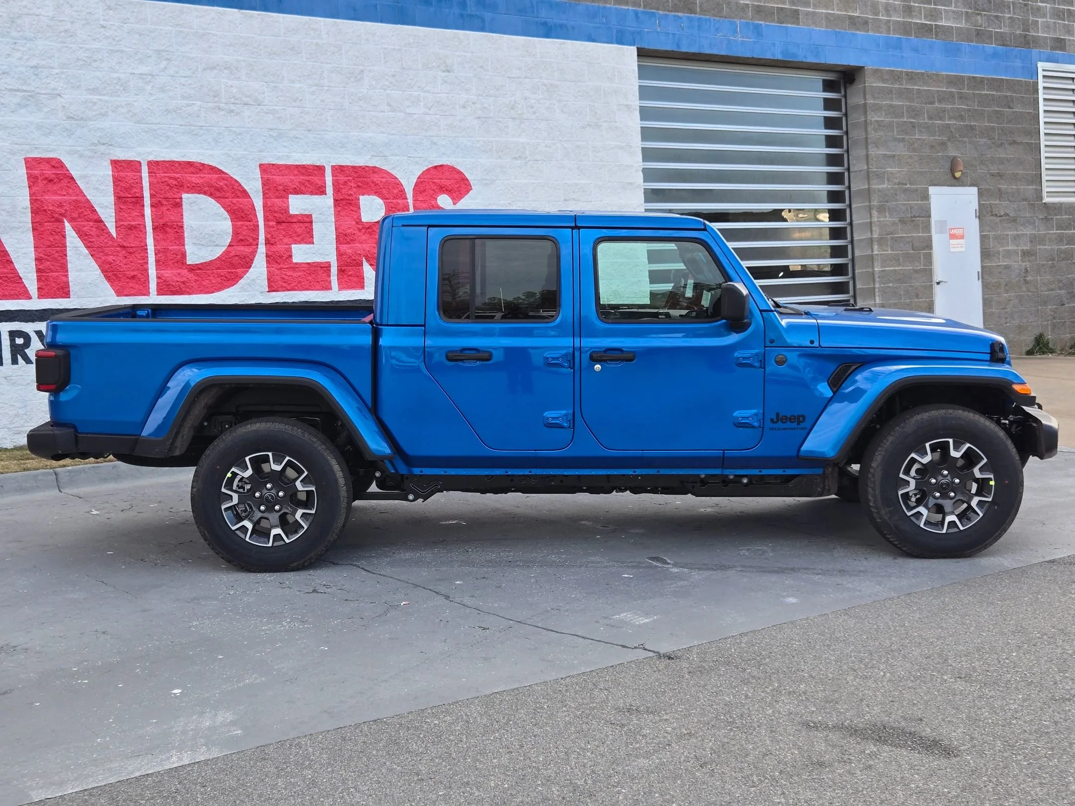 New 2026 Hydro Blue Pearlcoat Jeep Sahara image 8