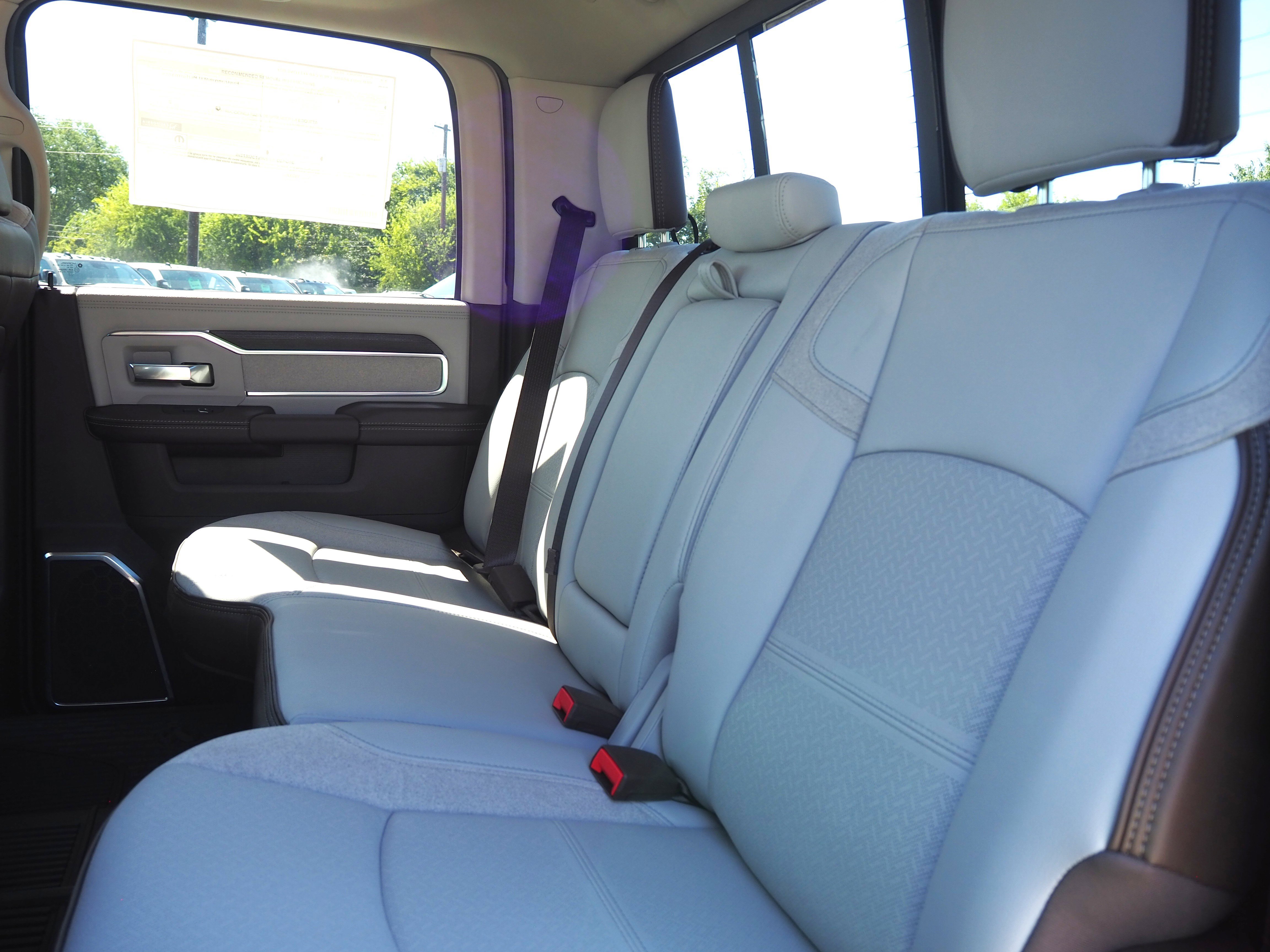 2025 Ram 3500 Laramie photo 2