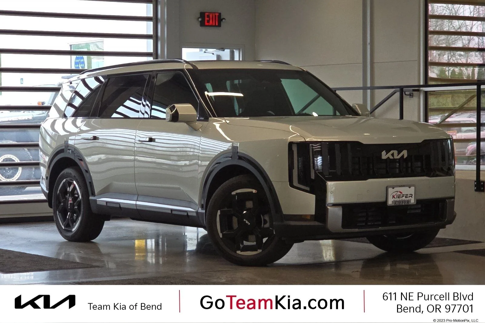 2027 Kia Telluride EX AWD's photo