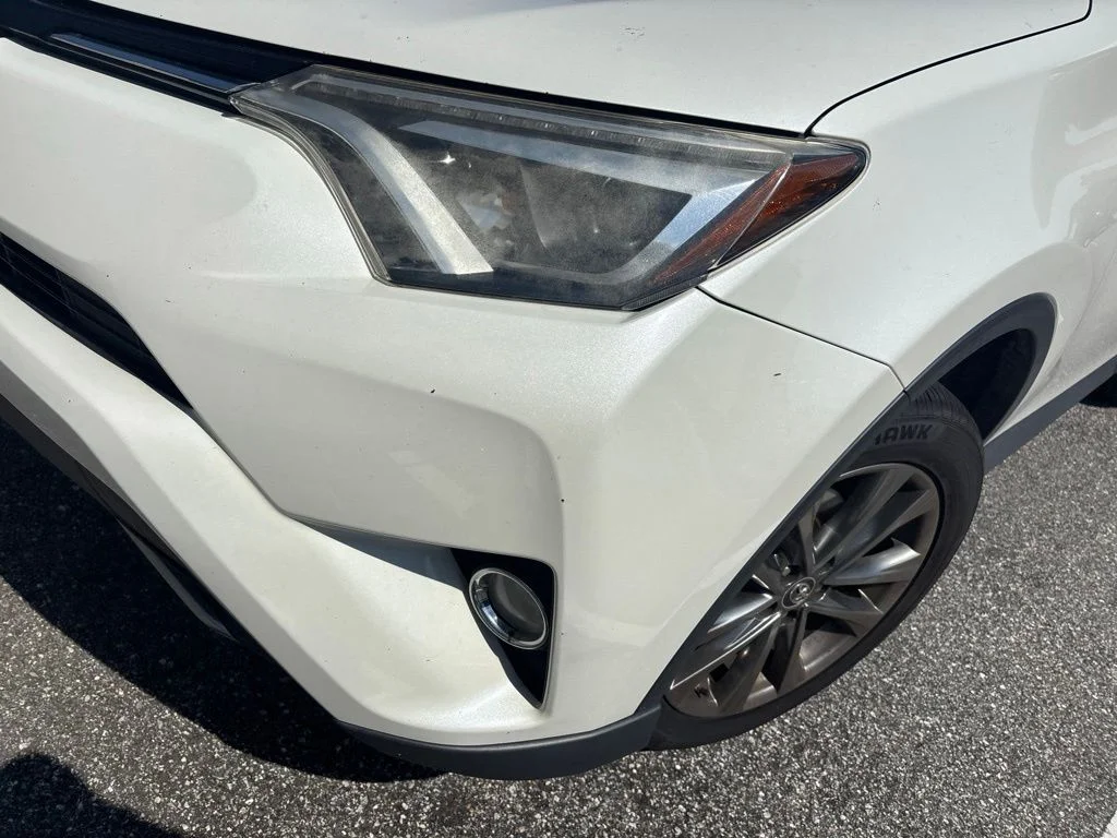 Used 2018 White Toyota Limited image 5