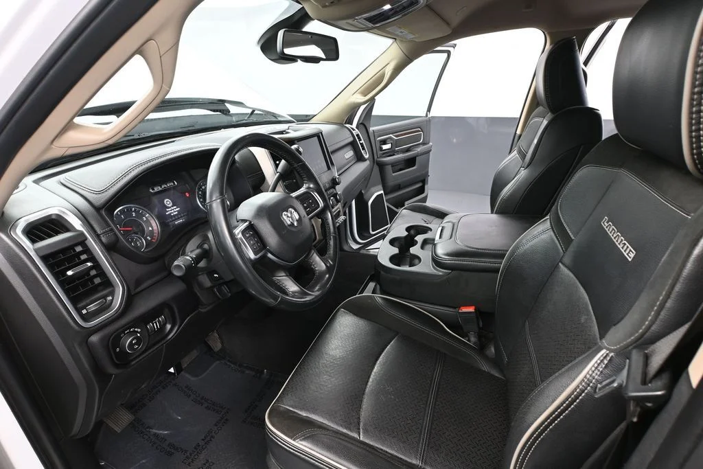 Used 2022 White Ram Laramie image 23