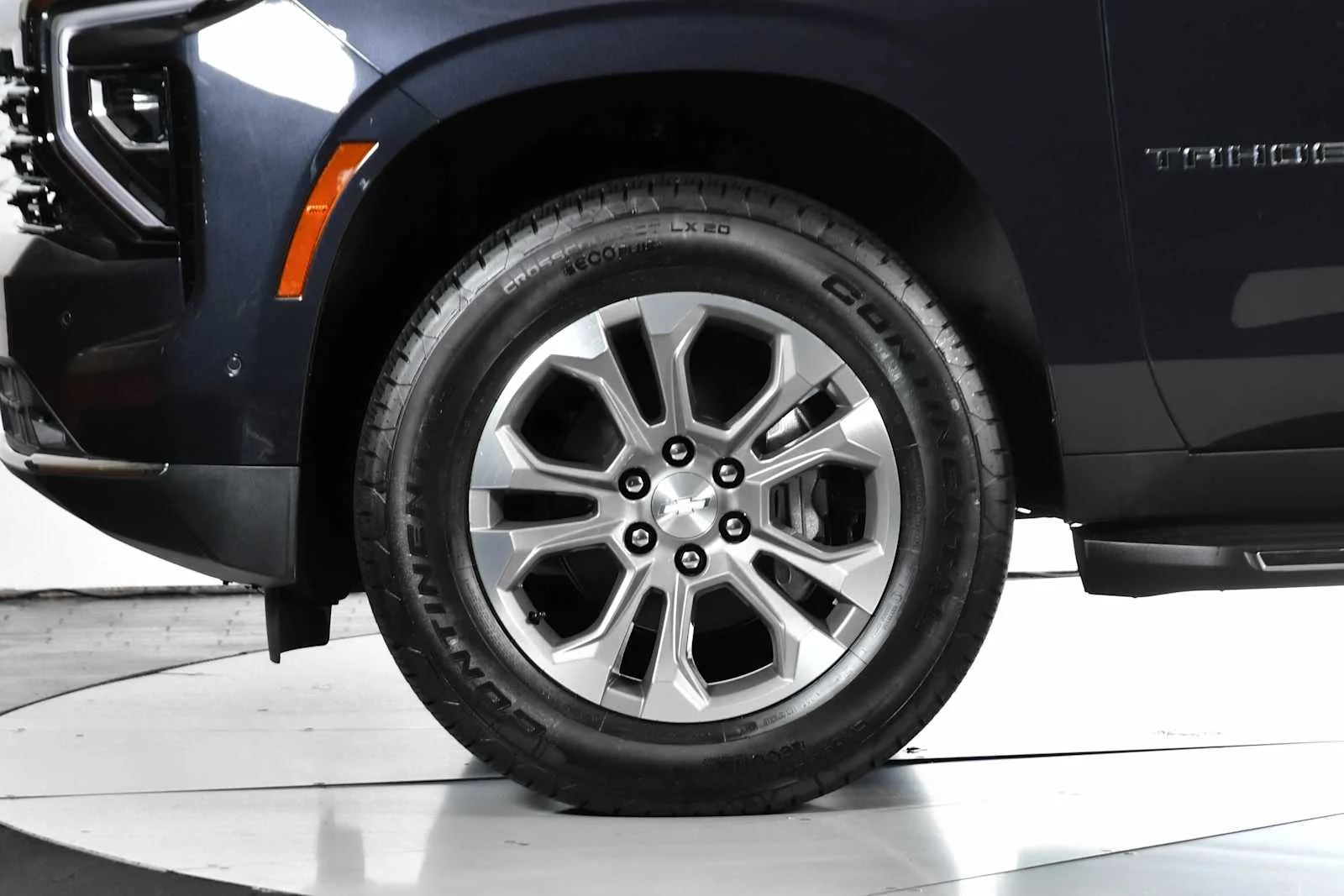 Used 2025 Dark Ash Metallic Chevrolet LT image 11