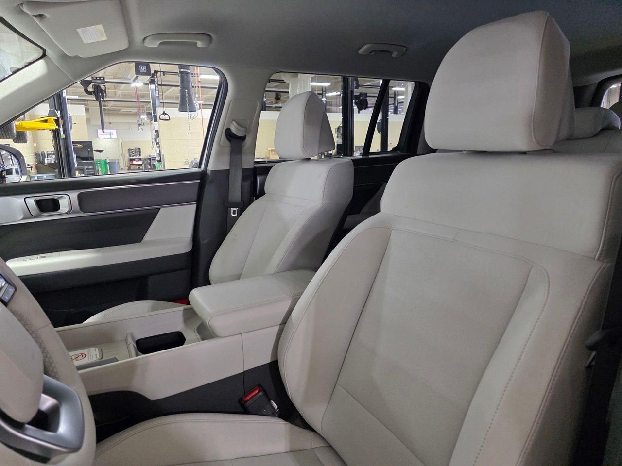New 2026 Serenity White Hyundai SE image 23