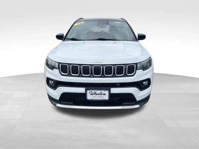 Used 2024 White Jeep Limited 4x4 image 2