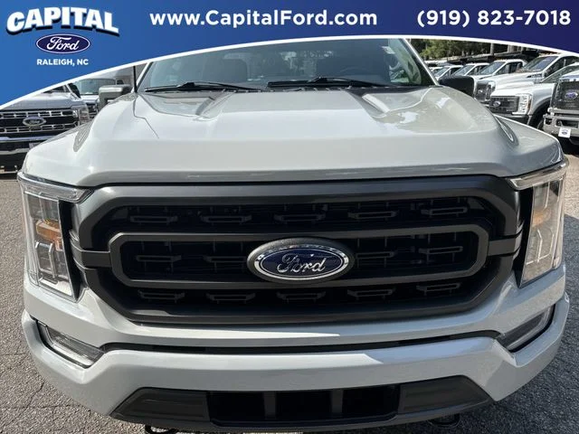 Used 2023 White Ford XLT image 10