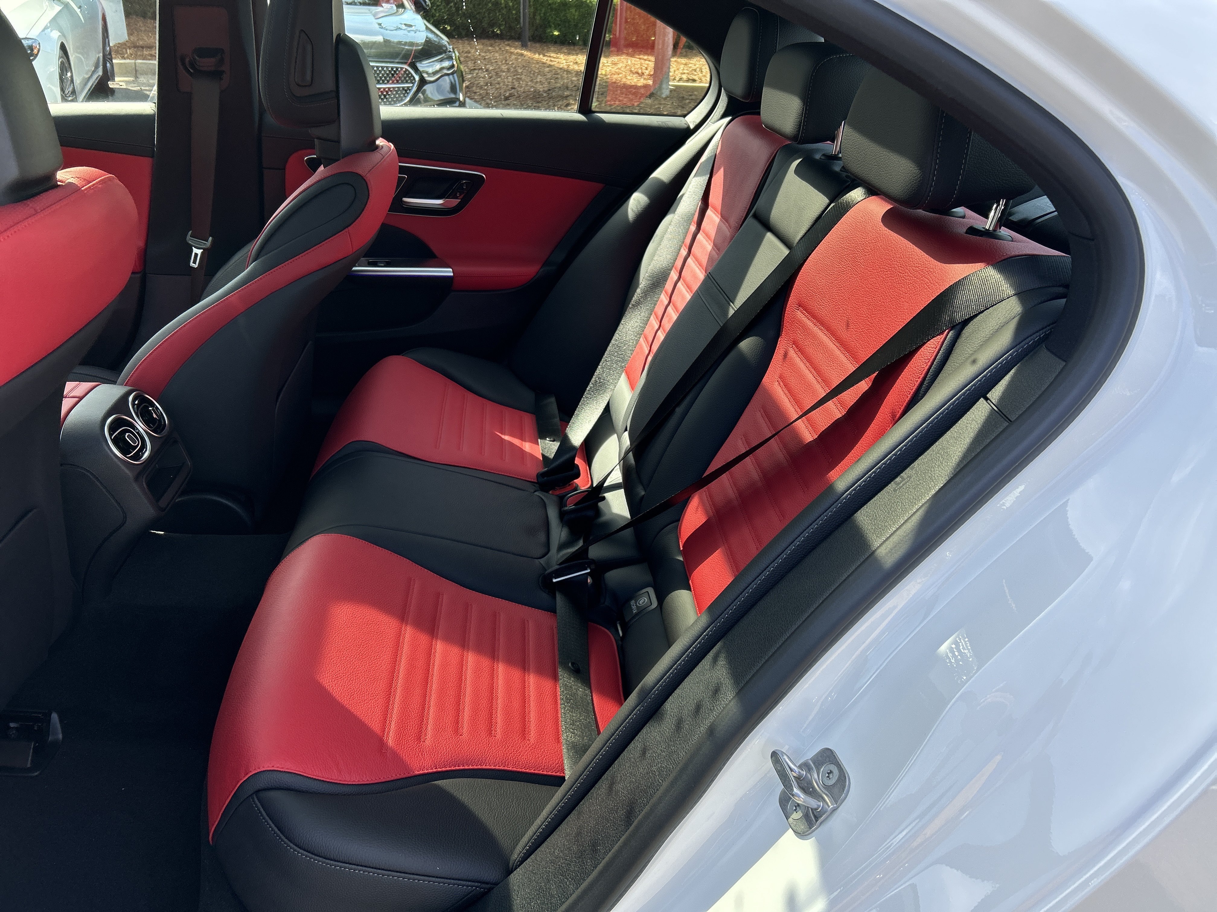 New 2026 Polar White Mercedes-Benz C 300 Sedan image 37