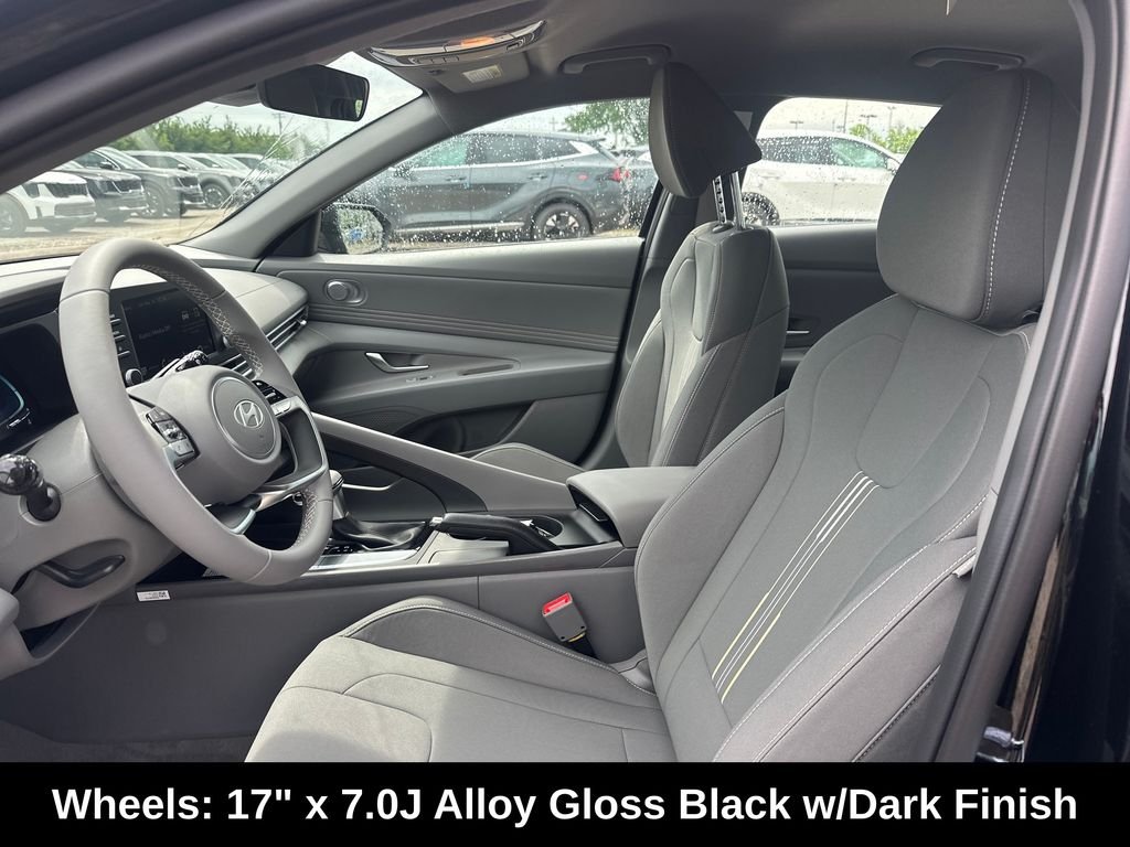 Used 2026 Abyss Black Hyundai SEL Sport image 12