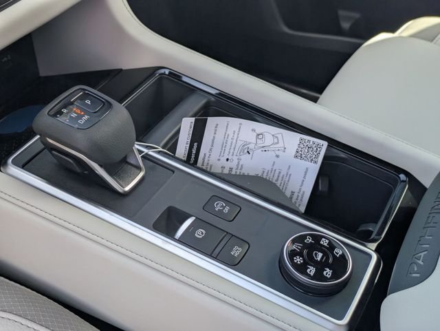 New 2026 Gun Metallic Nissan SL image 20