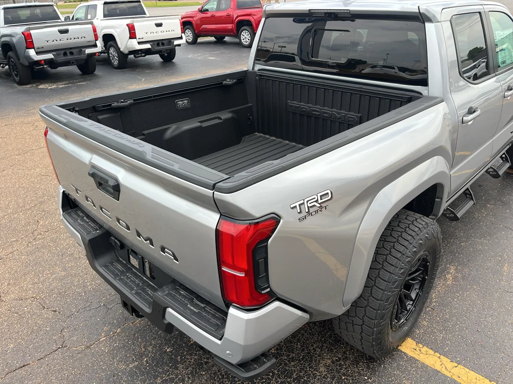 2026 Toyota Tacoma TRD Sport - Photo 24