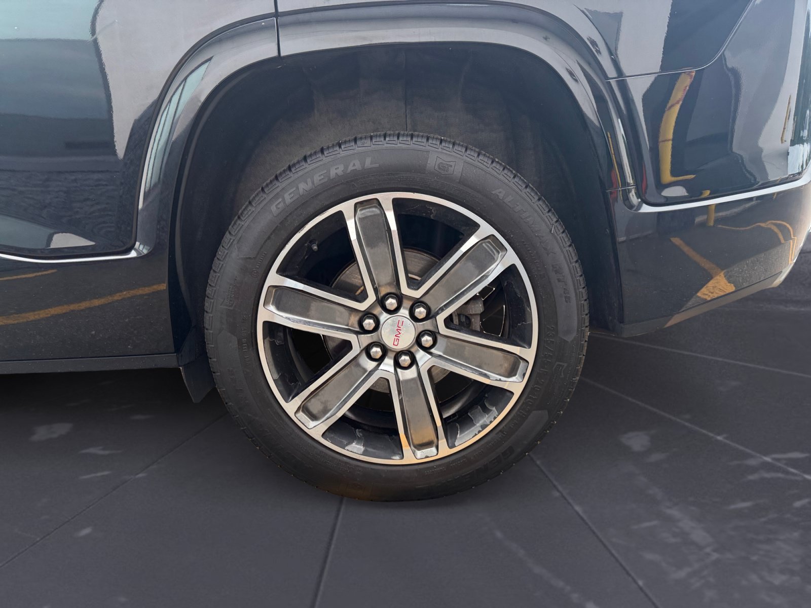 Used 2017 Ebony Twilight Metallic GMC Denali image 46