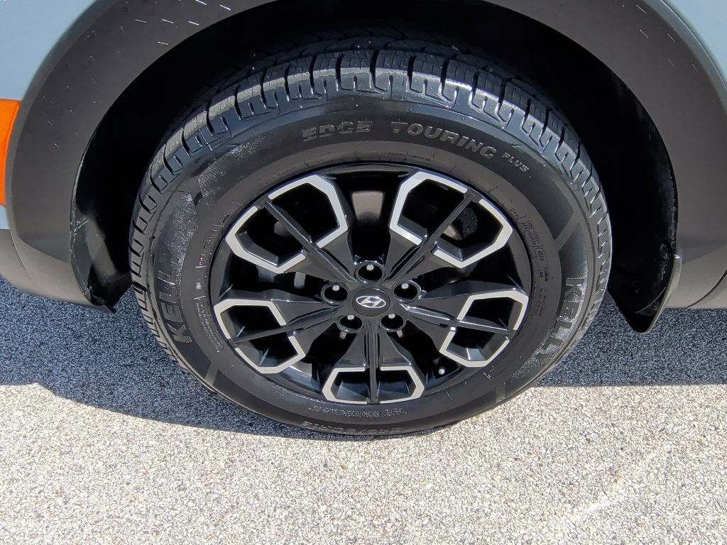 Used 2023 Blue Stone Hyundai SEL image 42