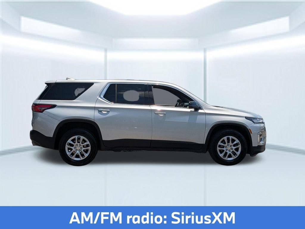 Used 2022 Silver Chevrolet LS image 9