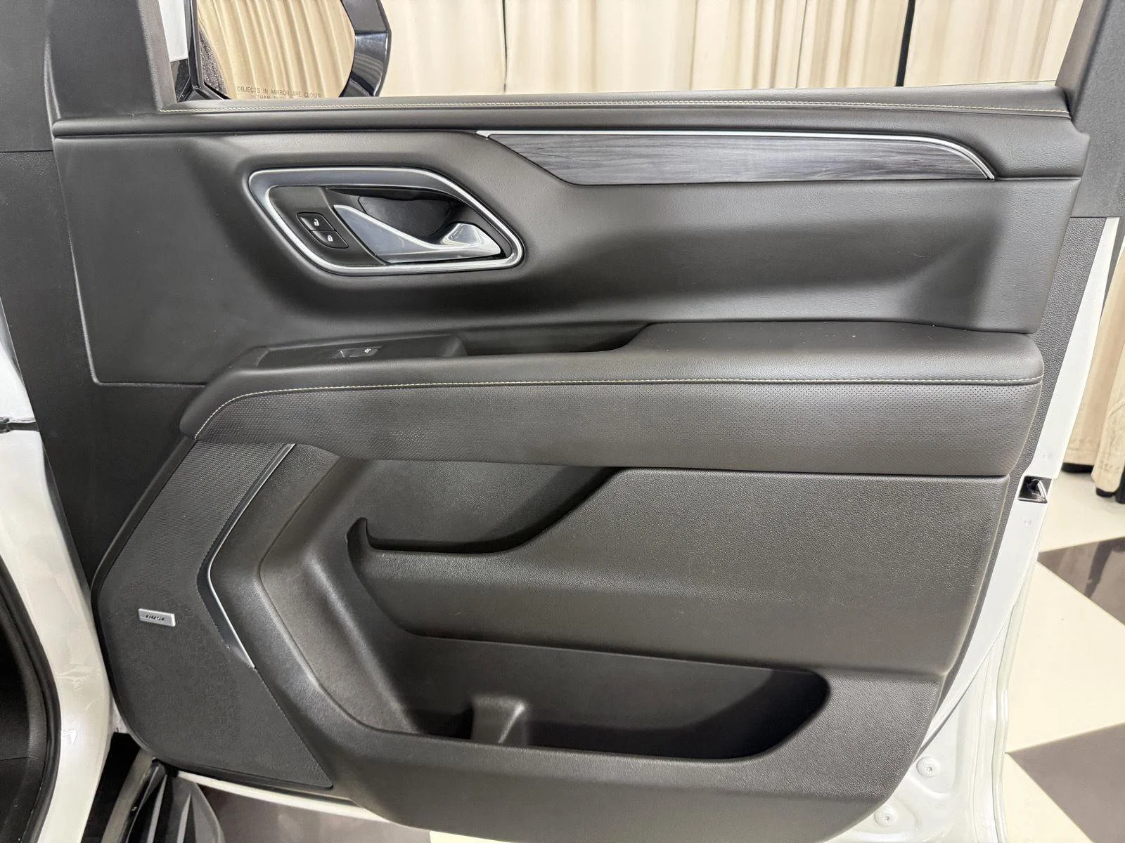 Used 2021 White GMC SLT image 44