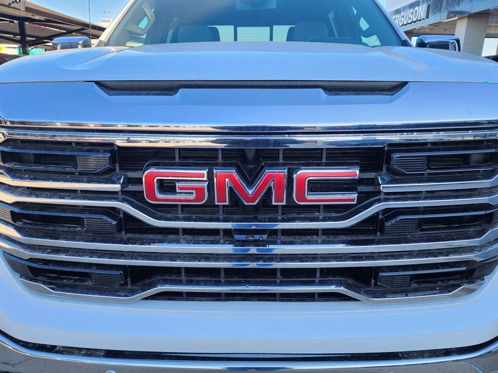 2026 GMC Sierra 1500 SLT - Photo 10