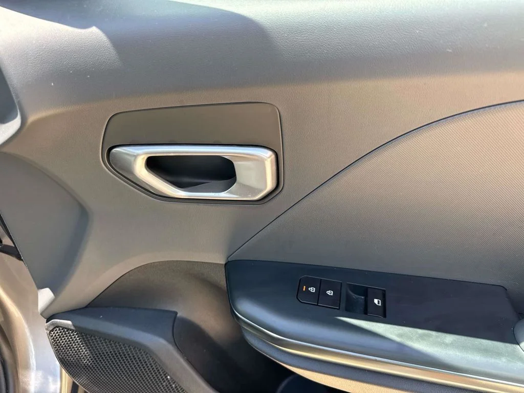 2025 Kia K4 LXS - Photo 29