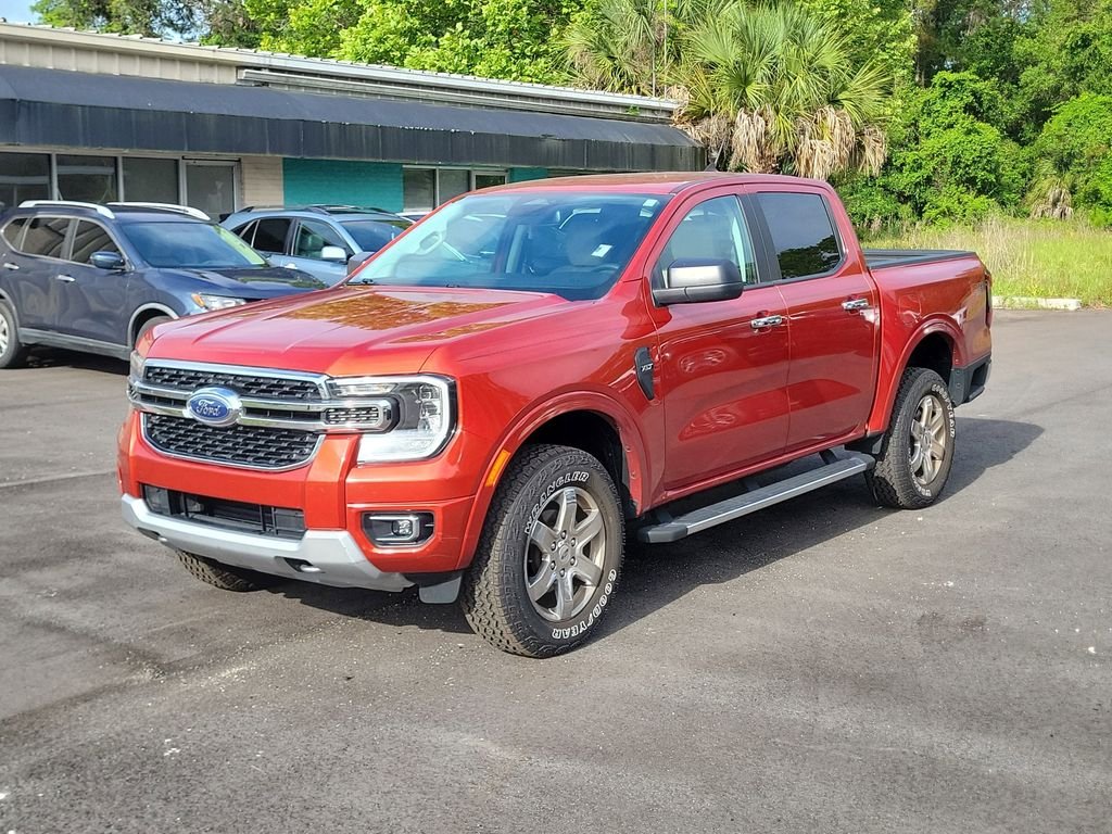 Used 2024 Red Ford XLT image 3
