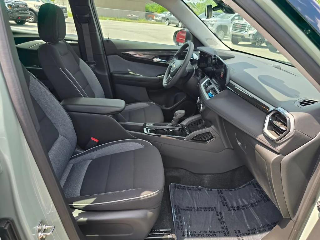 2026 Chevrolet Trailblazer LS - Photo 29