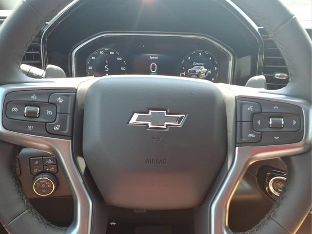 New 2026 Summit White Chevrolet LT Trail Boss image 11