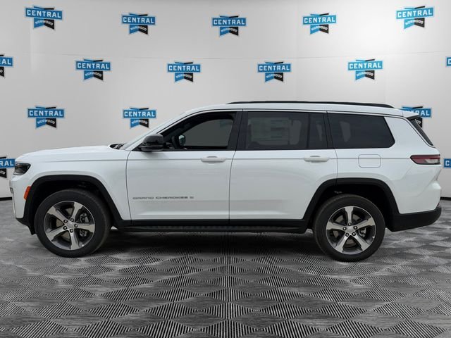 New 2026 Bright White Clear-Coat Exterior Paint Jeep Limited image 2