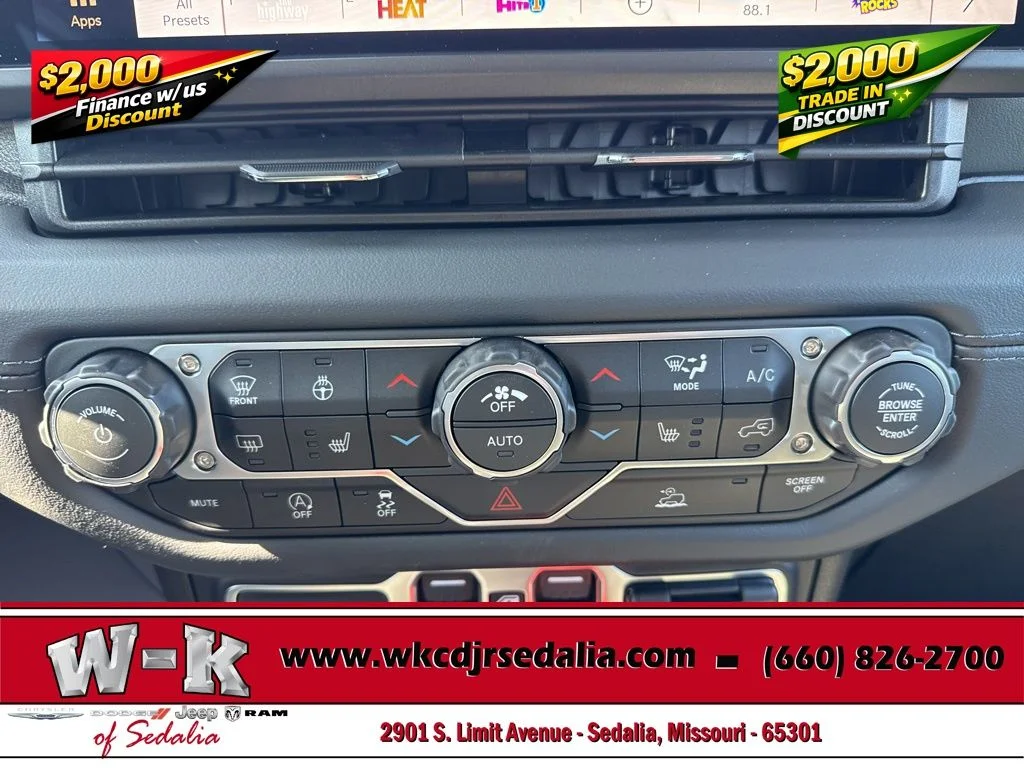New 2026 White Jeep Mojave image 26