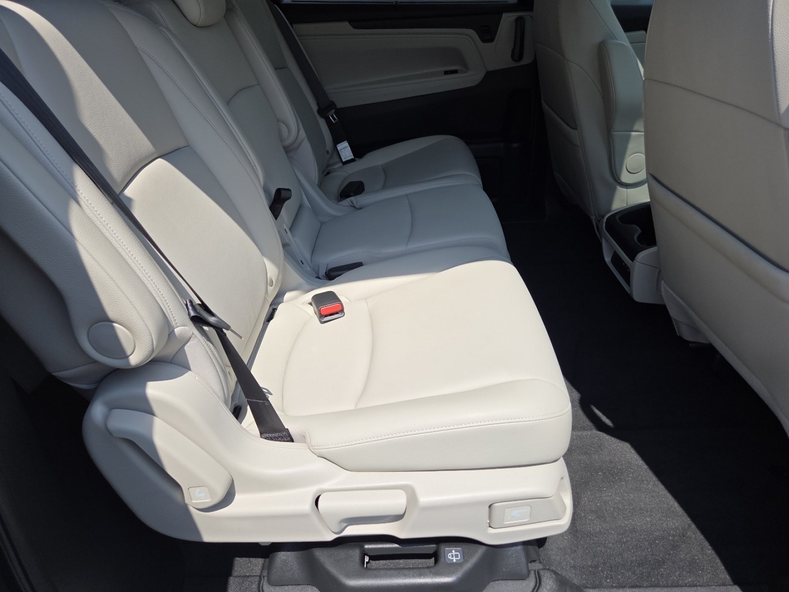 2026 Honda Odyssey EX-L - Photo 27