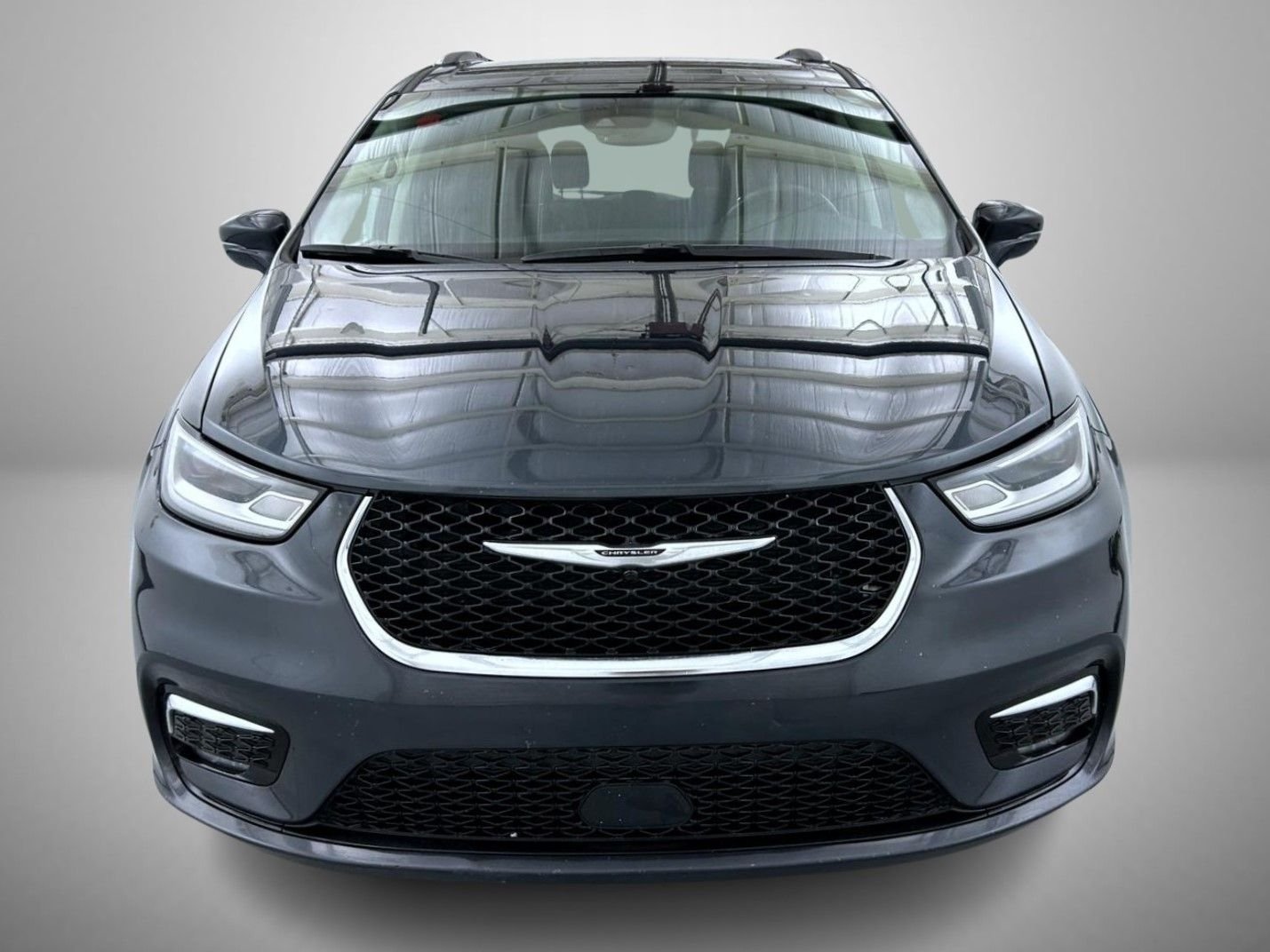 Used 2021 Gray Chrysler Touring L image 2