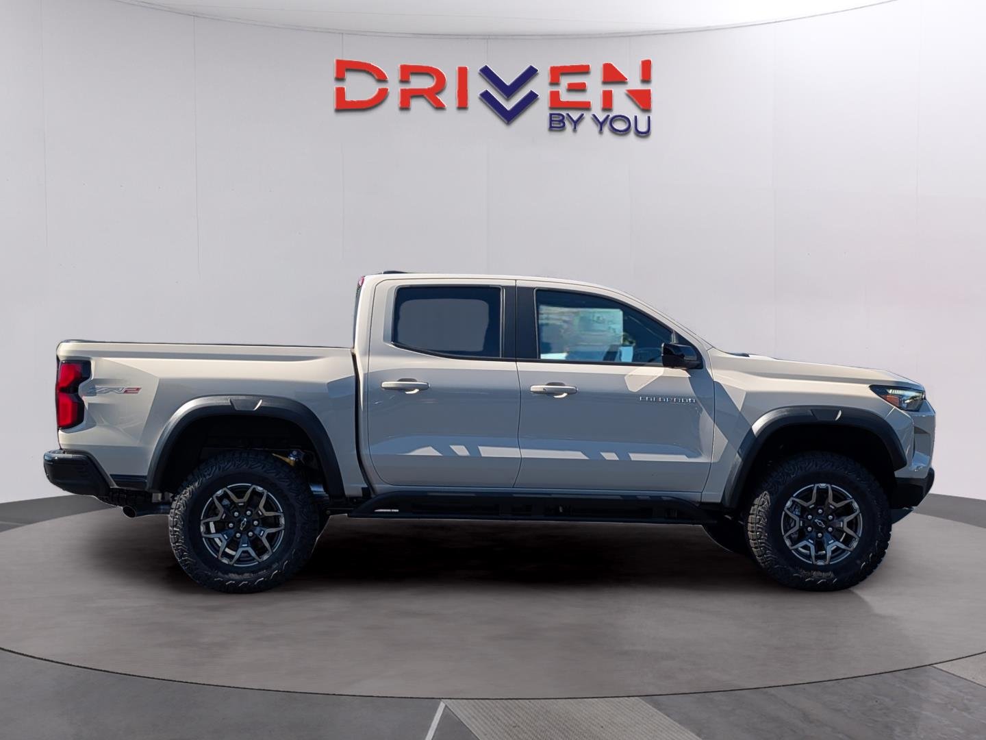 2026 Chevrolet Colorado ZR2 - Photo 7