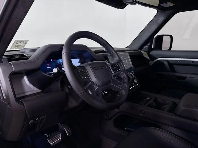New 2026 Borasco Grey Land Rover  OCTA image 9