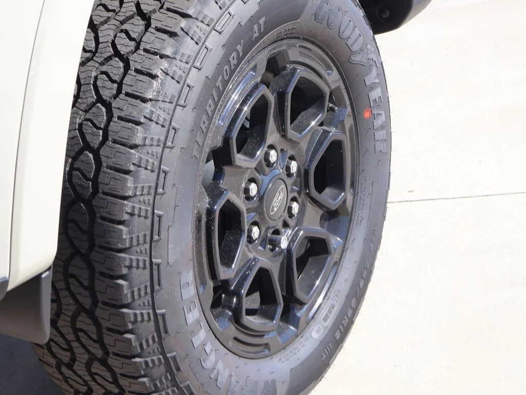 New 2026 Desert Sand Ford XLT image 37