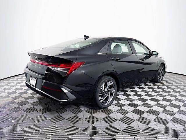 New 2026 Black Hyundai Limited image 7