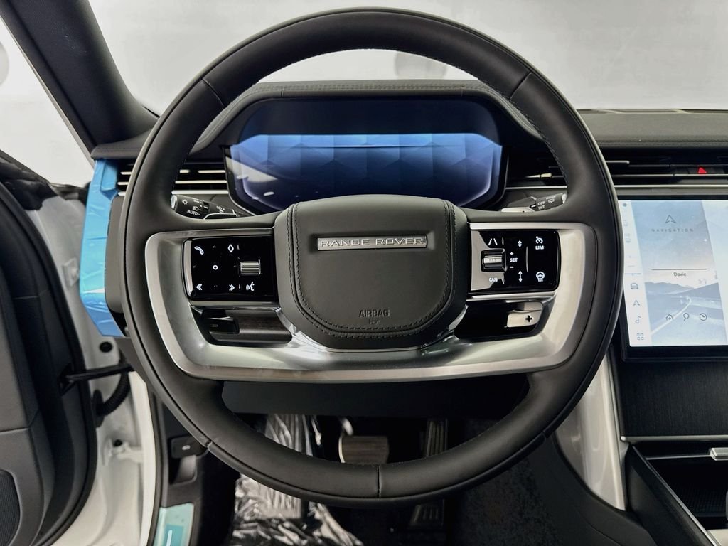 New 2027 Fuji White Land Rover SE image 11