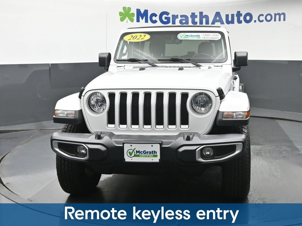 Used 2022 White Jeep Unlimited Sahara image 7