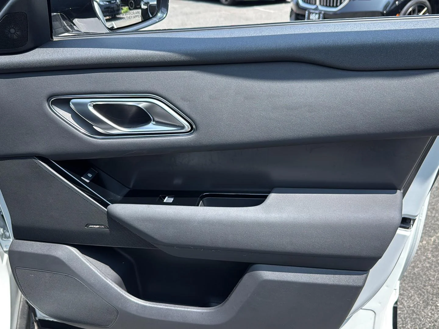 2025 Land Rover Range Rover Velar Dynamic SE - Photo 32