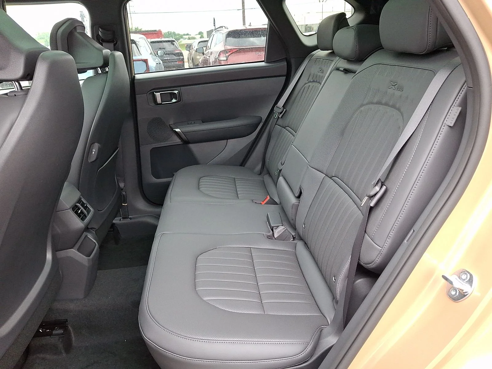 New 2027 Brown Kia X-Line S image 11