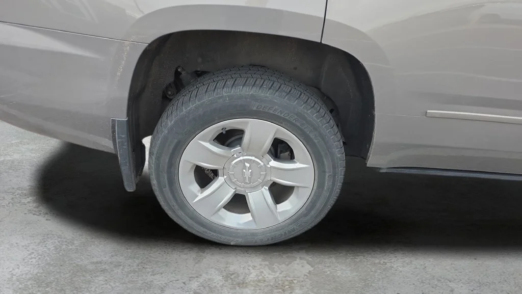 Used 2018 Gray Chevrolet Premier image 25