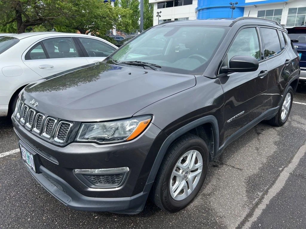 2018 Jeep Compass Sport's photo