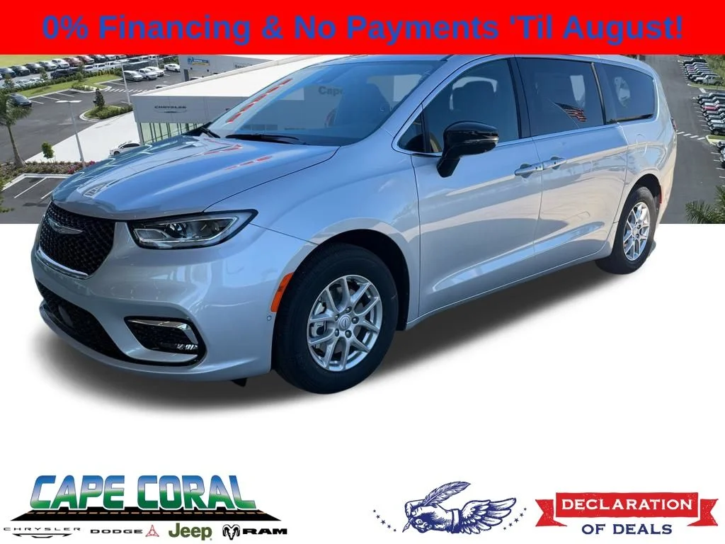 2026 Chrysler Pacifica Select's photo