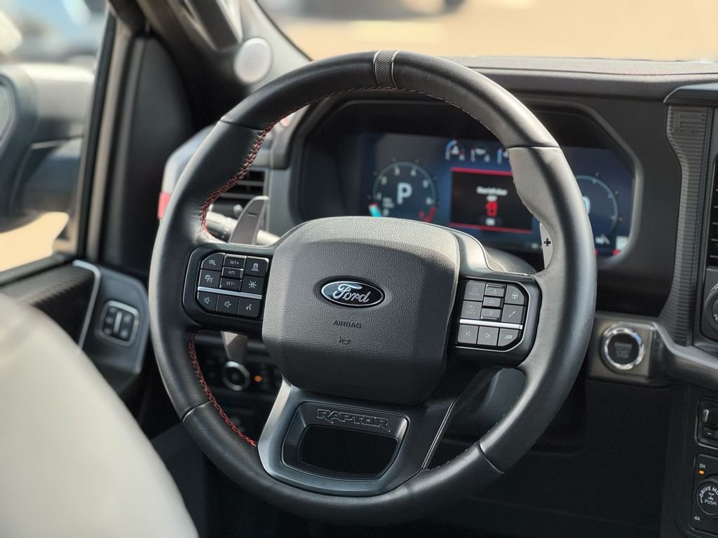 Used 2025 Gray Metallic Ford Raptor image 35