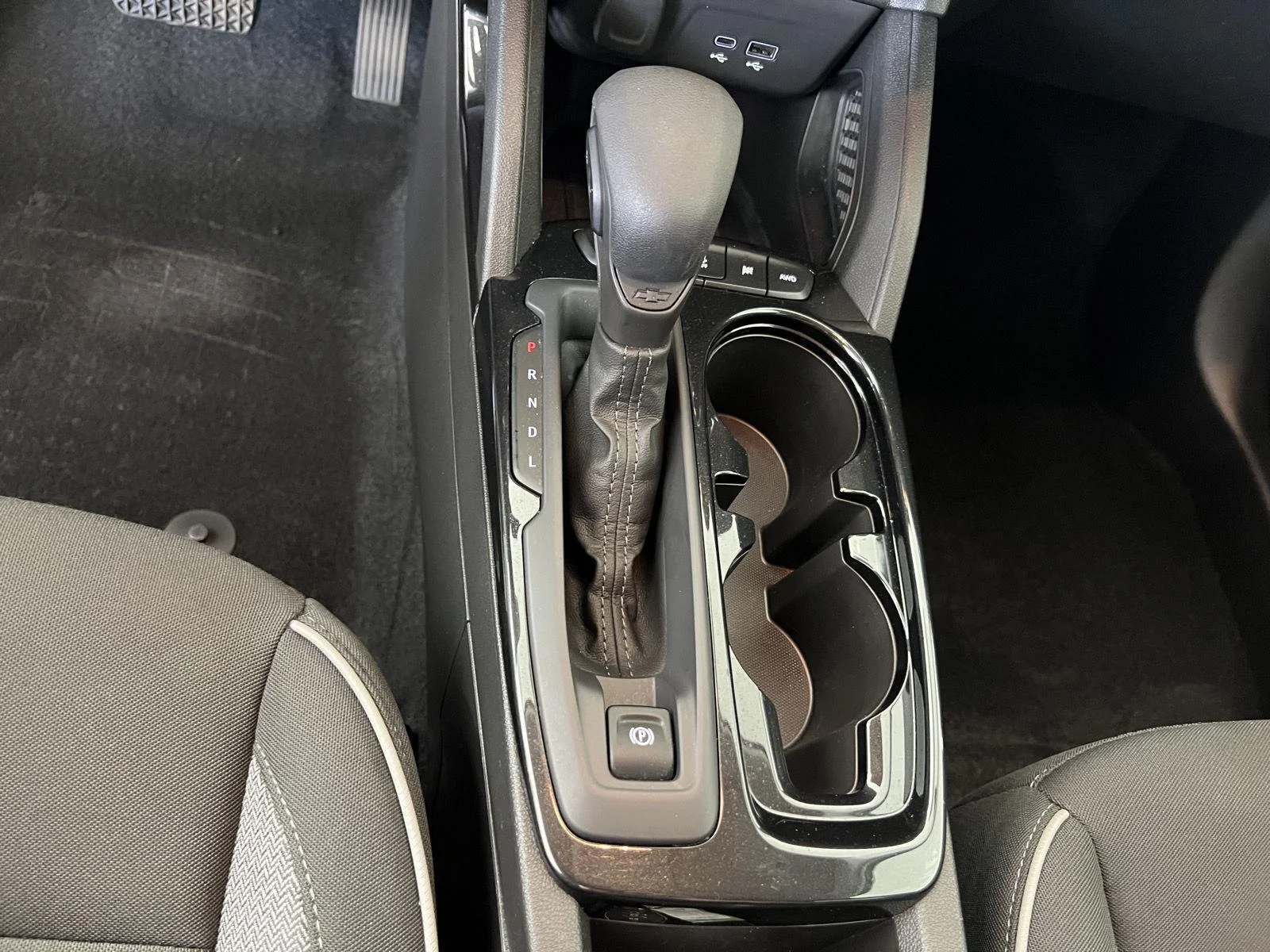 Used 2026 Sterling Gray Metallic Chevrolet LS image 15