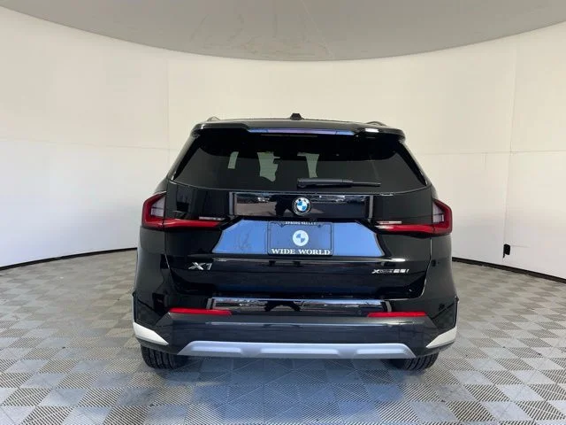 New 2026 Jet Black BMW xDrive28i image 6