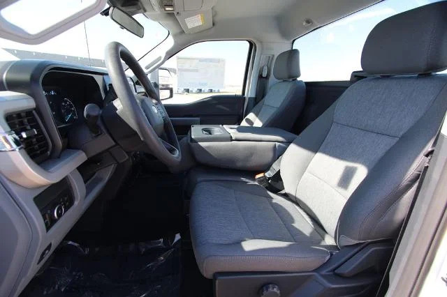 New 2026 Oxford White Ford F-350® XL image 6
