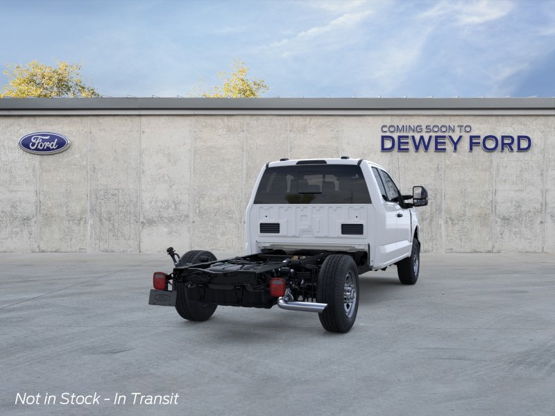 New 2026 Oxford White Ford XL image 8