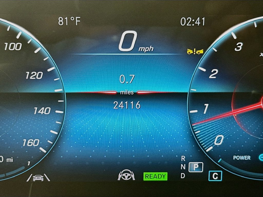 Certified Used 2023  Mercedes-Benz GLE 450 image 12