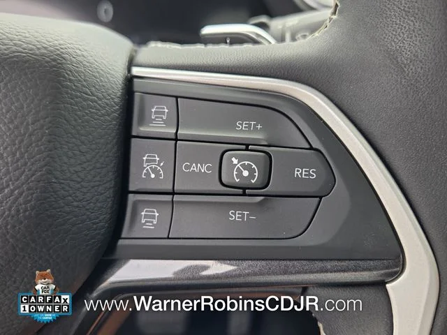 Used 2023 White Jeep Altitude X image 27